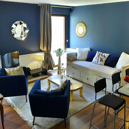 Appartement Centre D'aix - 1 Pythagore Avec Parking *