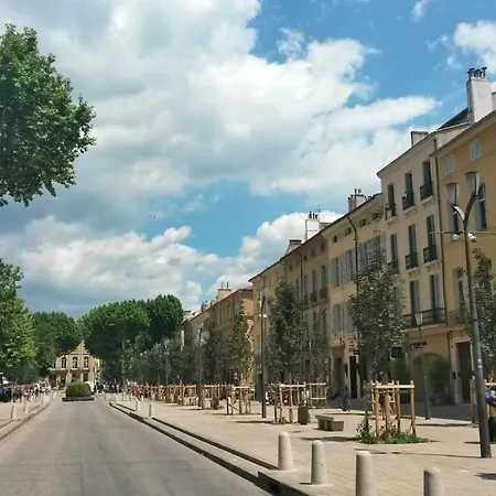 Centre D'aix - 1 Pythagore Avec Parking Appartement *